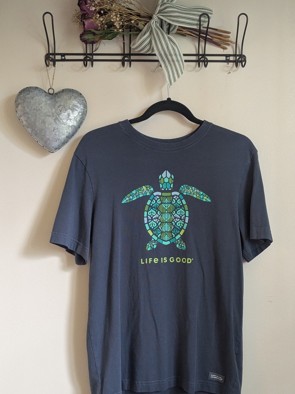 Life Is Good Short Sleeve Crush Tee!